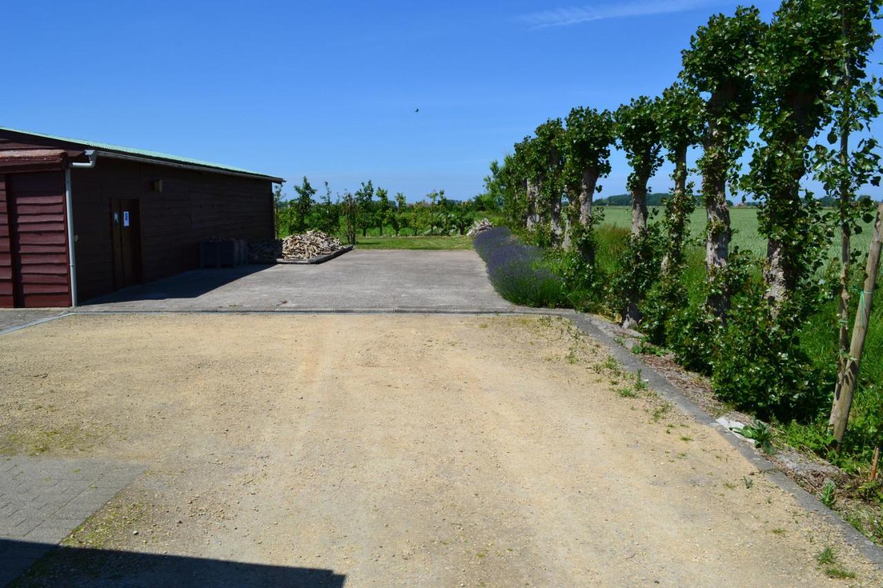 De Maretak Villa Meetkerke Buitenkant foto
